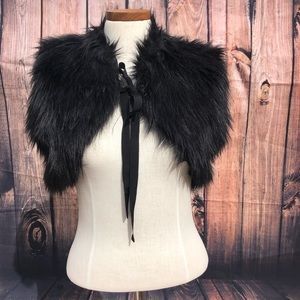 Simply Vera Vera Wang Black Faux Fur Vest